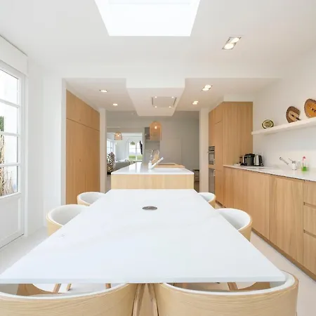 빌라 Beautiful 3 Bedrooms Near Zwin With A Garden 크노케-하이스트