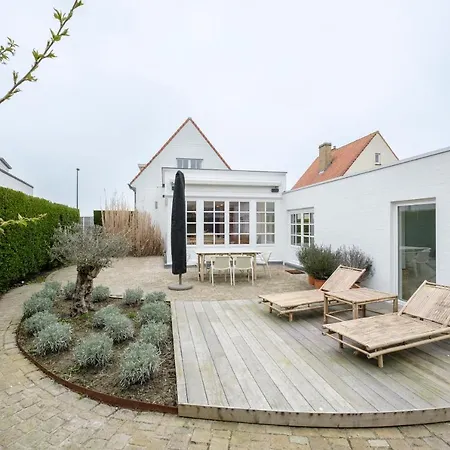 빌라 Beautiful 3 Bedrooms Near Zwin With A Garden 크노케-하이스트
