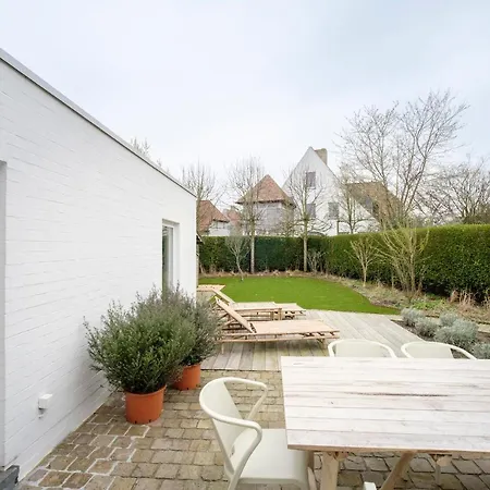 Beautiful 3 Bedrooms Near Zwin With A Garden *